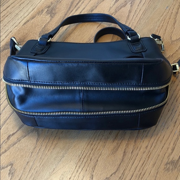 Aimee Kerstenberg Black Leather Bag. - Picture 8 of 8